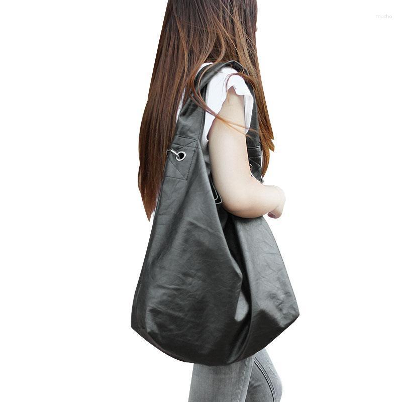 Evening Bags PU Soft Leather Personalized Handbag Large Capacity Pleated Shoulder Bag Simple Fashion Versatile Casual Original Women's, Black
Evening Bags PU Soft Leather Personalized Handbag Large Capacity Pleated Shoulder Bag Simple Fashion Versatile Casual Original Women's, Black