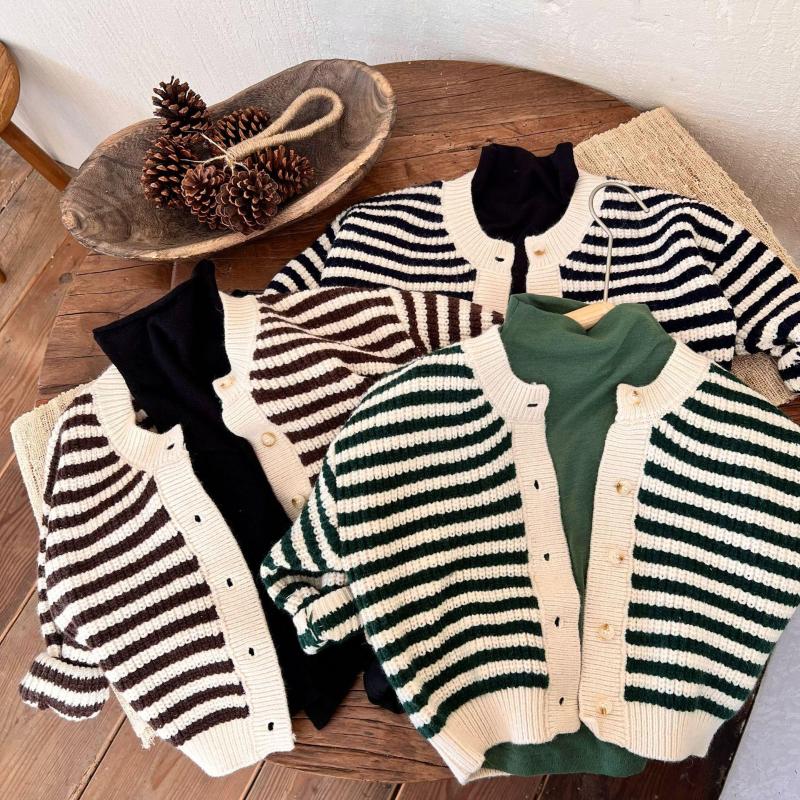 Jackets Children's Cardigan Coat 2023 Autumn Boys Girls Knitted Striped Contrast Color Sweater Jacket, Green
Jackets Children's Cardigan Coat 2023 Autumn Boys Girls Knitted Striped Contrast Color Sweater Jacket, Green
