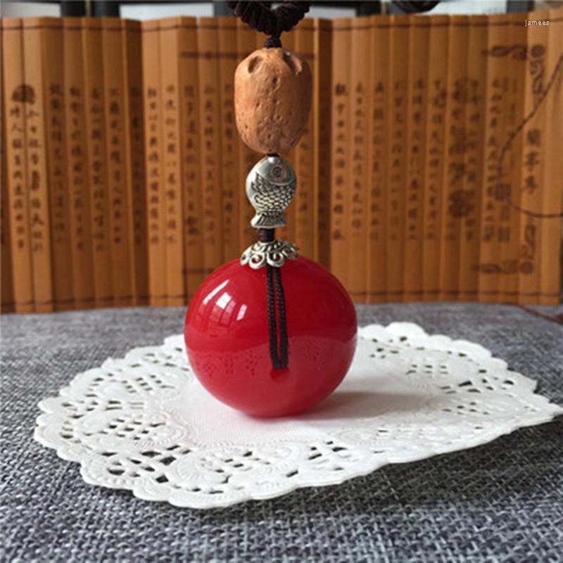 Pendant Necklaces Vintage Simple Round Necklace Imitation Beeswax Peace Buckle Ethnic For Women Bodhi Nepal Jewelry XL161
Pendant Necklaces Vintage Simple Round Necklace Imitation Beeswax Peace Buckle Ethnic For Women Bodhi Nepal Jewelry XL161