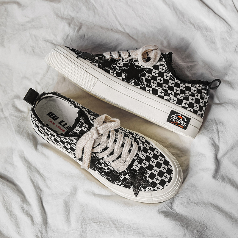 Spring Autumn Checkered Mens Espadrilles Sneakers Men Flat Printed Designer Shoes Skateboard Breathable Vulcanize Shoes Women, Heibai x103
Spring Autumn Checkered Mens Espadrilles Sneakers Men Flat Printed Designer Shoes Skateboard Breathable Vulcanize Shoes Women, Heibai x103