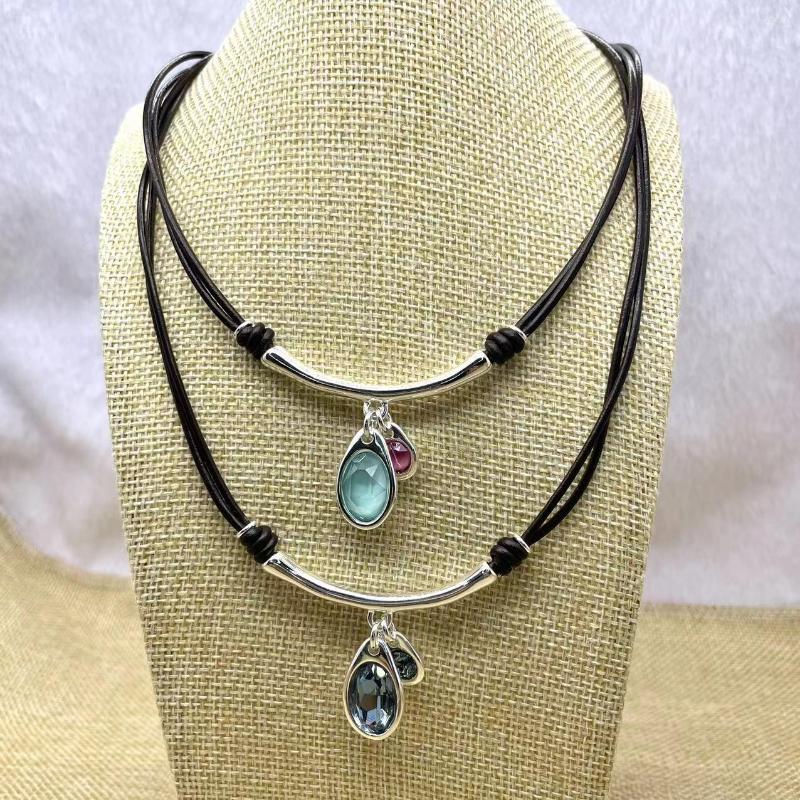 Pendant Necklaces 2023 Plated 925 Silver Color Bead Necklace Can Be Given As A Gift To Women With Free Wholesale Bag
Pendant Necklaces 2023 Plated 925 Silver Color Bead Necklace Can Be Given As A Gift To Women With Free Wholesale Bag