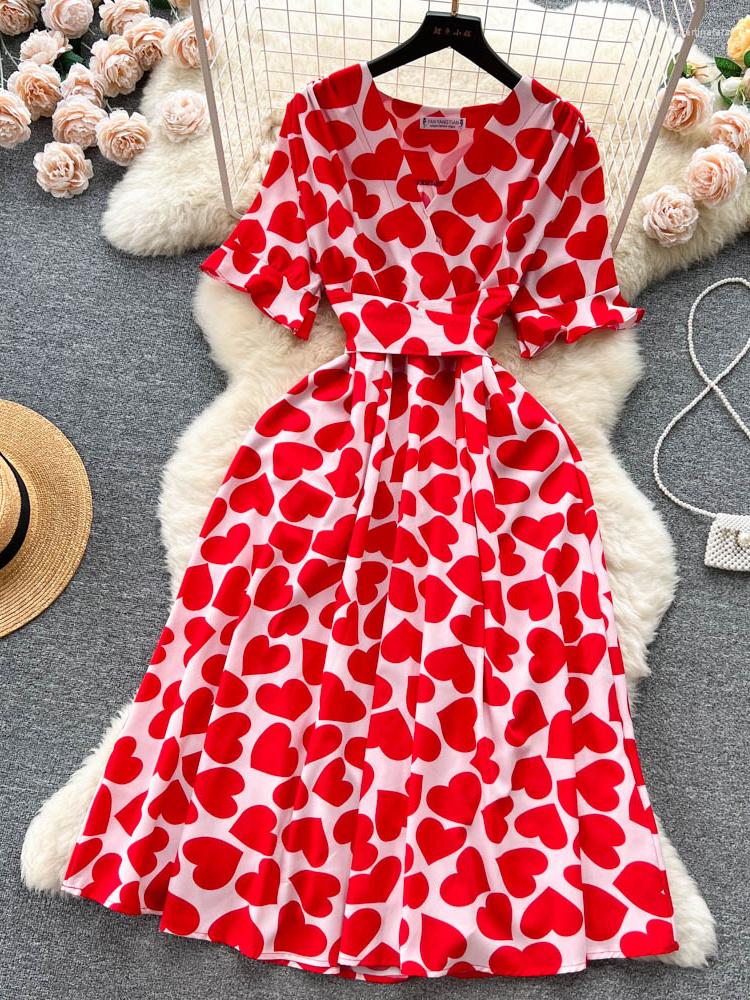 Casual Dresses Summer Vintage Women Heart Printed Dress V-Neck Flare Short Sleeve High Waist A-Line Elegant Knee-Length Vestido 2023, Red
Casual Dresses Summer Vintage Women Heart Printed Dress V-Neck Flare Short Sleeve High Waist A-Line Elegant Knee-Length Vestido 2023, Red
