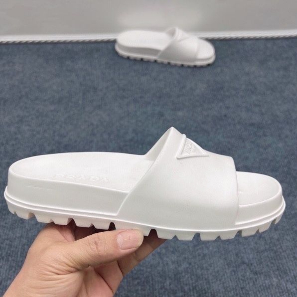 Summer Shoes Couple Slippers Thick Sole Anti slip Slippers Black Beach Slippers Home Slippers Outdoor Shoes Scuffs Slippers Designer Women Men Beach Shoes Sandals
Summer Shoes Couple Slippers Thick Sole Anti slip Slippers Black Beach Slippers Home Slippers Outdoor Shoes Scuffs Slippers Designer Women Men Beach Shoes Sandals