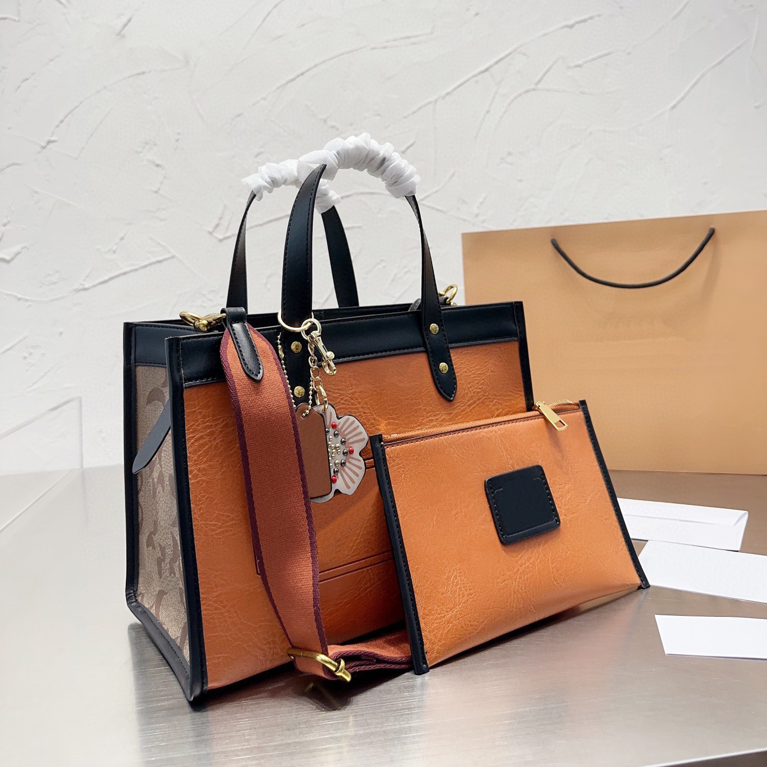 designer tote bag women shopping bag handbags womens totes bags Luxury handbag Fashion Large Capacity handbags with coin purse, Cet01 30*23cm
designer tote bag women shopping bag handbags womens totes bags Luxury handbag Fashion Large Capacity handbags with coin purse, Cet01 30*23cm