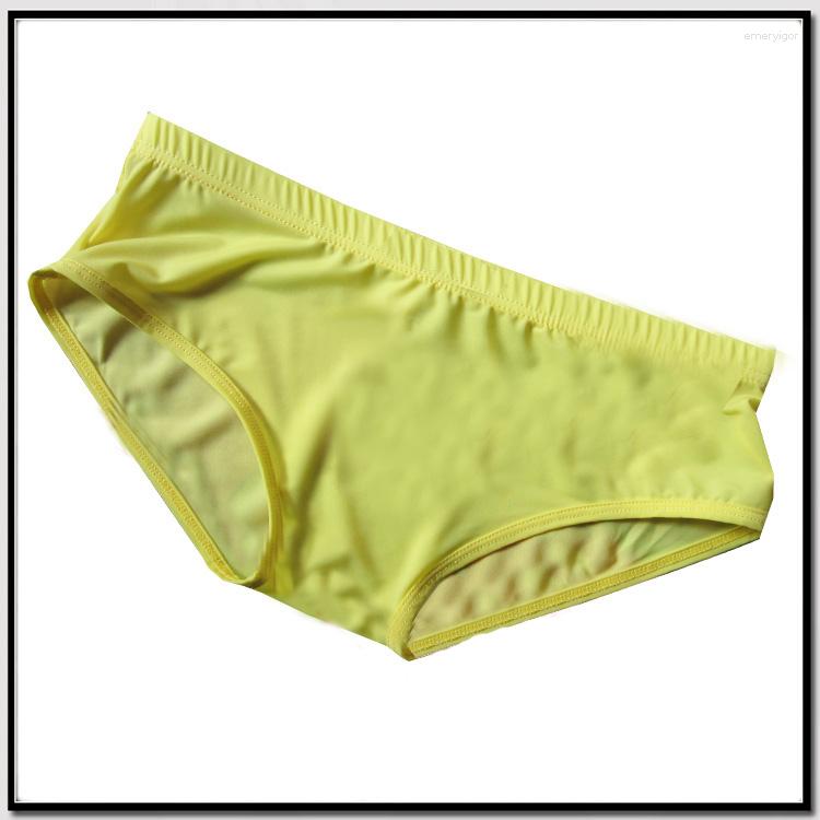 Underpants 2023 Men's Comfortable Crotch-Seamless Cozy Smooth Ice Silky Bikini No-Crotch-Stitching Briefs Underwear /L/XL, Black
Underpants 2023 Men's Comfortable Crotch-Seamless Cozy Smooth Ice Silky Bikini No-Crotch-Stitching Briefs Underwear /L/XL, Black