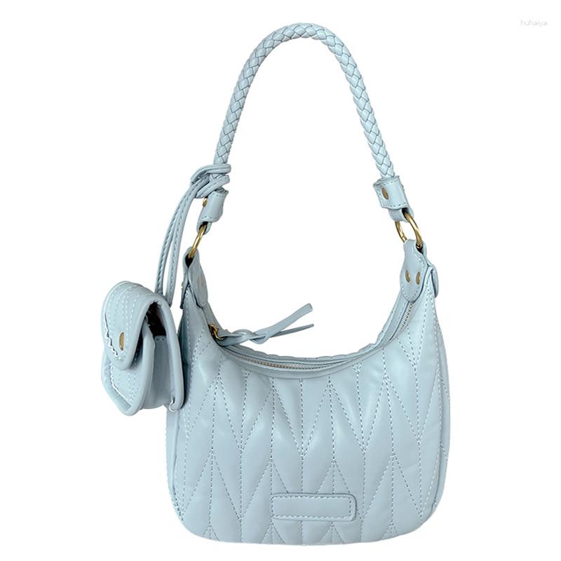 Evening Bags Messenger Bag Women's 2023 Summer Pleated Lingge Leisure Shoulder Niche Design Underarm Trend, Light pink
Evening Bags Messenger Bag Women's 2023 Summer Pleated Lingge Leisure Shoulder Niche Design Underarm Trend, Light pink
