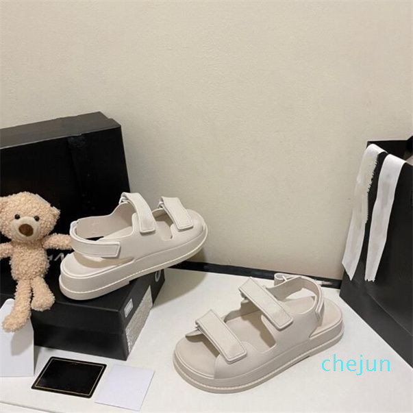 Women Sandals Designer Casual Slippers Slide Shoes Outer Wear Printed Buckle Flat Sandals, 14
Women Sandals Designer Casual Slippers Slide Shoes Outer Wear Printed Buckle Flat Sandals, 14