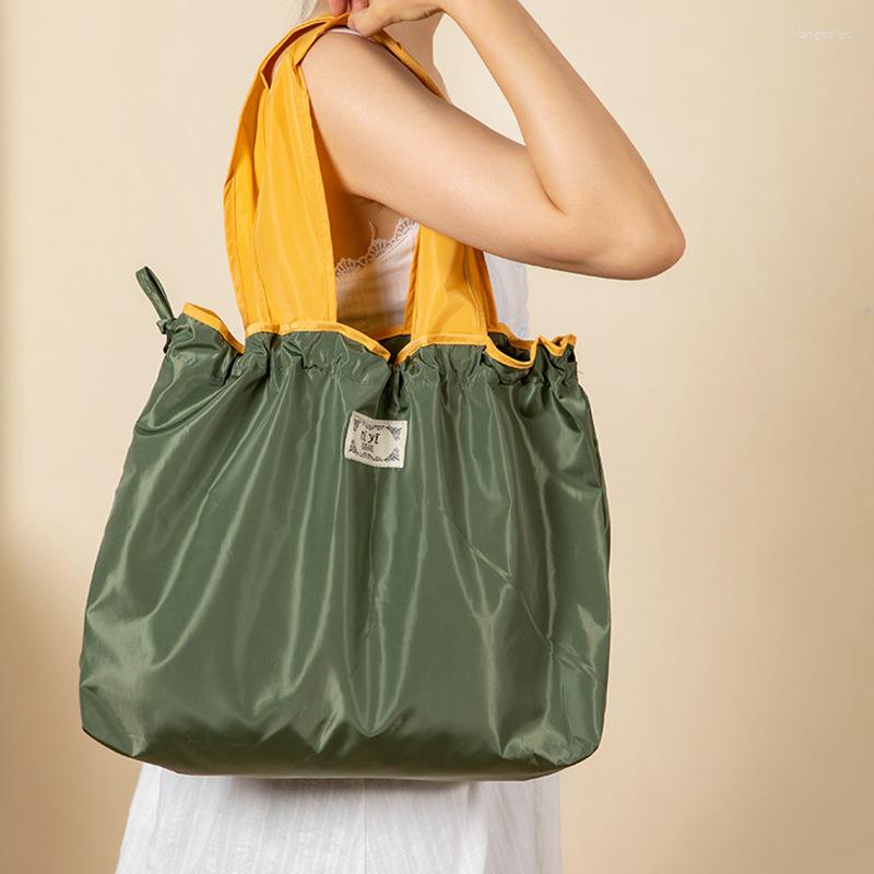 Shopping Bags Large Capacity Reusable Grocery Bag Portable Foldable Women's Shoulder Handbag Washable Fashion Storage Tote, Green 37x10x31cm
Shopping Bags Large Capacity Reusable Grocery Bag Portable Foldable Women's Shoulder Handbag Washable Fashion Storage Tote, Green 37x10x31cm