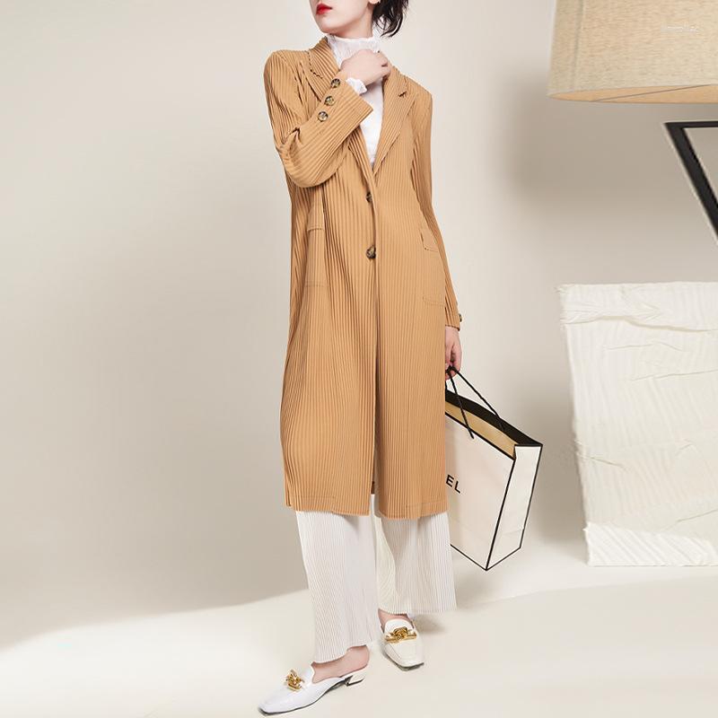 Women's Jackets Windbreaker Women's Mid-length Miyake Pleated High-end Loose And Thick Fashion Early Autumn Coat, Picture color
Women's Jackets Windbreaker Women's Mid-length Miyake Pleated High-end Loose And Thick Fashion Early Autumn Coat, Picture color