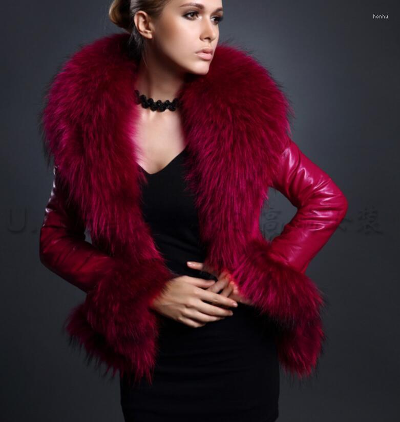 Women's Fur Red Black Raccoon Collar Imitation Pu Short Slim Fit Coat Sheep Skin Leather Jacket Women 2023 Indie Jackets
Women's Fur Red Black Raccoon Collar Imitation Pu Short Slim Fit Coat Sheep Skin Leather Jacket Women 2023 Indie Jackets