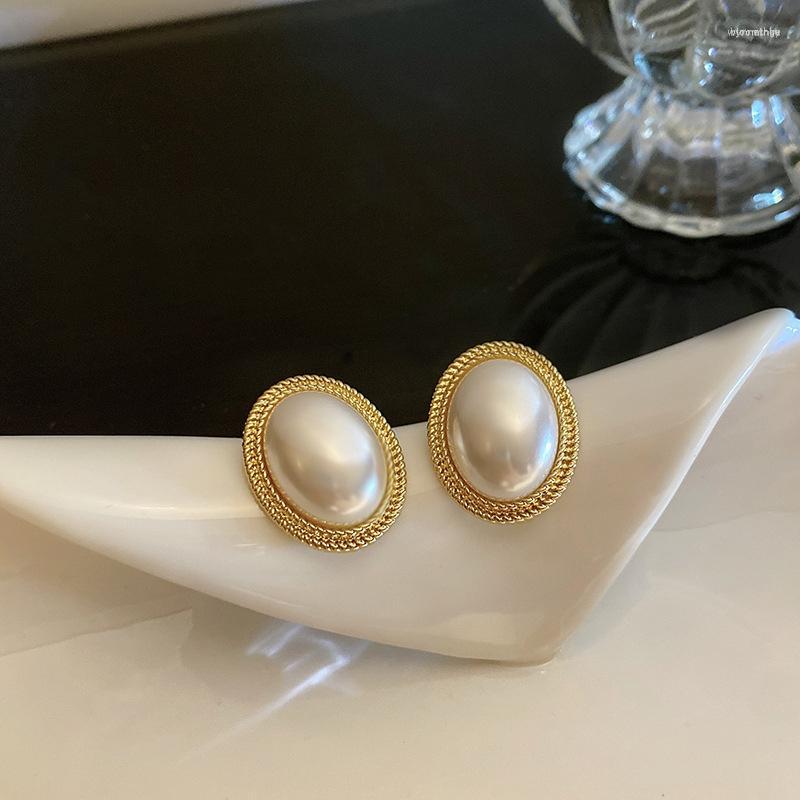 Stud Earrings 2023 Fashion Imitation Pearl Drop For Women Retro Elegant Irregular Oval Wedding Party Jewelry Gift
Stud Earrings 2023 Fashion Imitation Pearl Drop For Women Retro Elegant Irregular Oval Wedding Party Jewelry Gift