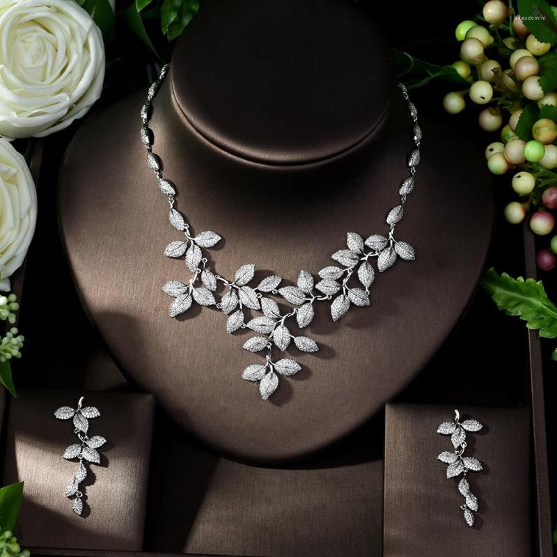 Necklace Earrings Set Fashion Luxurious Jewelry Bridal Wedding Accessories Micro Paved CZ Many Leaves Pendant For Women Collier N-1005, Picture shown
Necklace Earrings Set Fashion Luxurious Jewelry Bridal Wedding Accessories Micro Paved CZ Many Leaves Pendant For Women Collier N-1005, Picture shown