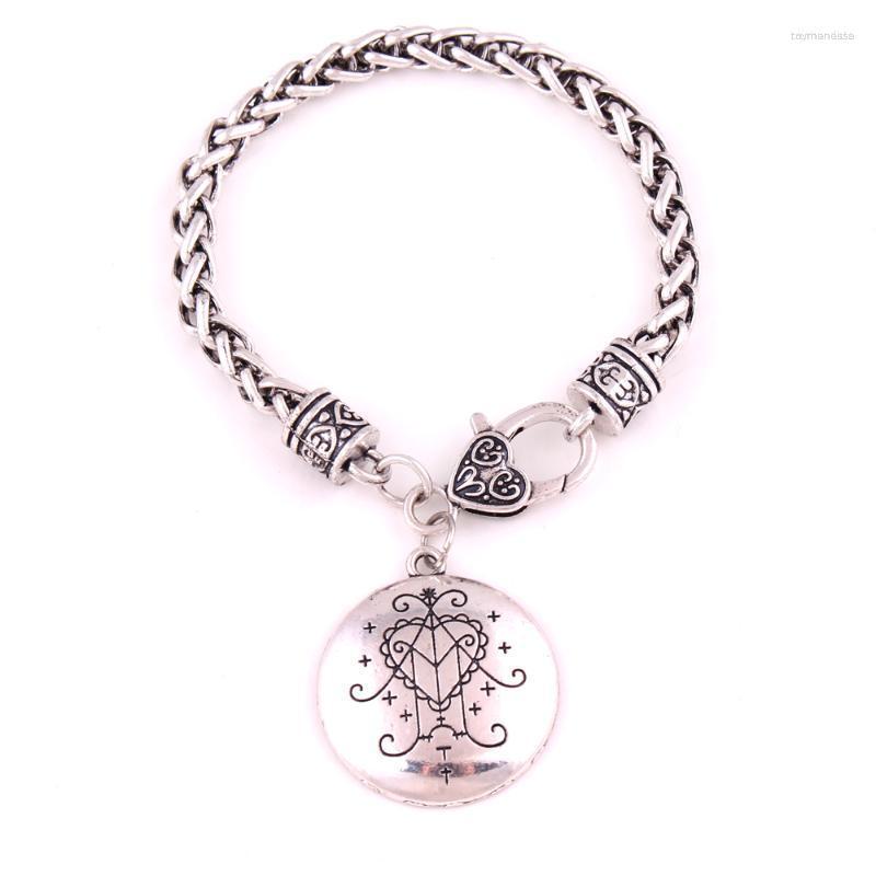 Link Bracelets Chain Special Design Bracelet Bangle For Love Couple Viking Style With Heart Pattern Antique Silver Zinc Alloy Provide Drop
Link Bracelets Chain Special Design Bracelet Bangle For Love Couple Viking Style With Heart Pattern Antique Silver Zinc Alloy Provide Drop
