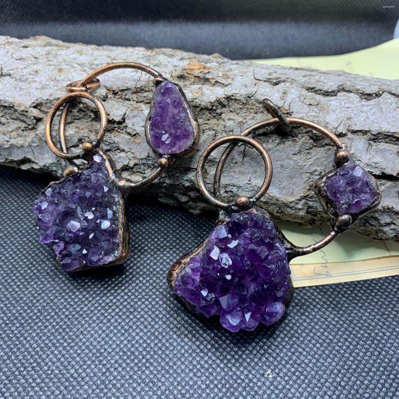 Pendant Necklaces Natural Amethyst Druzy Irregular Shape Two-in-one Bronze Charms Healing Crytal Drusy Antique Copper Vintage Necklace
Pendant Necklaces Natural Amethyst Druzy Irregular Shape Two-in-one Bronze Charms Healing Crytal Drusy Antique Copper Vintage Necklace