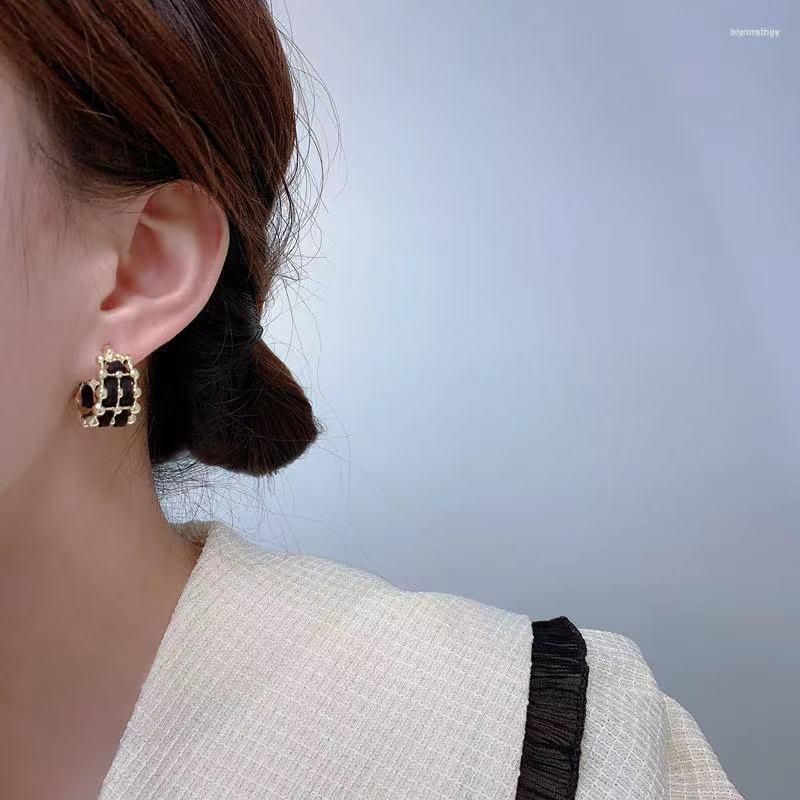 Stud Earrings South Korea's East Gate Geometric C-shaped Flannelette Aesthetic Fashion Jewelry
Stud Earrings South Korea's East Gate Geometric C-shaped Flannelette Aesthetic Fashion Jewelry