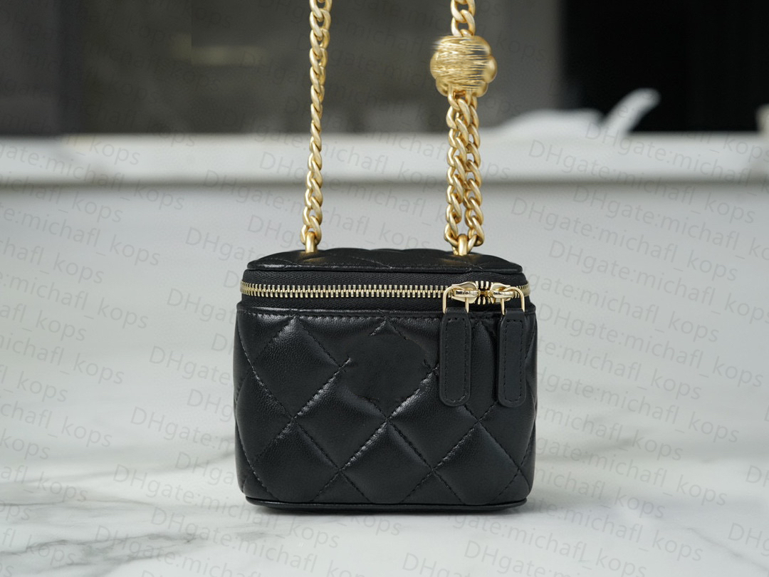 10A top mirror quality chain bag camellia adjustable shoulder strap flap bag diamond checkered sheepskin shoulder bag women classic zipper opening designer bag, Yellow
10A top mirror quality chain bag camellia adjustable shoulder strap flap bag diamond checkered sheepskin shoulder bag women classic zipper opening designer bag, Yellow