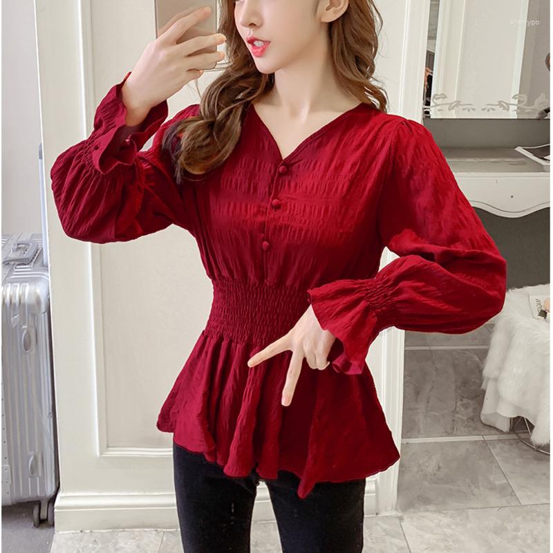 Women' Blouses #4003 Red Green Basic Blouse Women Ruffles Sexy V Neck Buttons Korean Style Elegant Cotton Femme Long Sleeved Spring 2023
Women' Blouses #4003 Red Green Basic Blouse Women Ruffles Sexy V Neck Buttons Korean Style Elegant Cotton Femme Long Sleeved Spring 2023