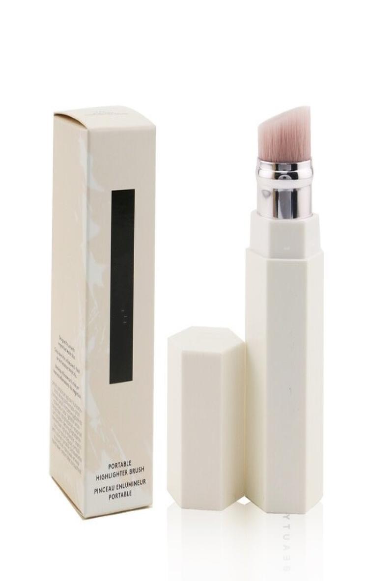 Portable Highlighter Brush 140 Boxed Retractable Angled face Highlight Stick Makeup Brush Magnetic Sculpting Powder Cosmetics Brus9315902 
Portable Highlighter Brush 140 Boxed Retractable Angled face Highlight Stick Makeup Brush Magnetic Sculpting Powder Cosmetics Brus9315902
