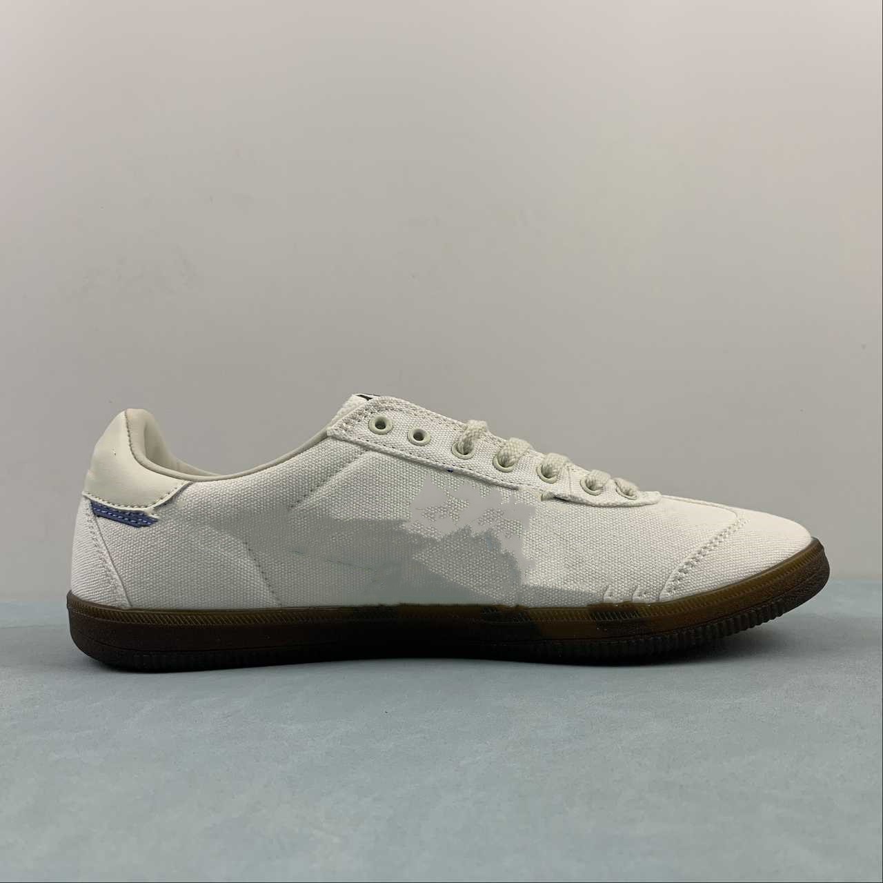 Designer Shoes Tokuten White blue 1183A862-106 SE Casual Lifestyle Shoes With Original Box
Designer Shoes Tokuten White blue 1183A862-106 SE Casual Lifestyle Shoes With Original Box