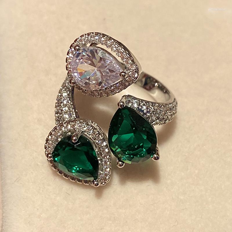 Wedding Rings Uilz Ins Emerald Zircon Leaf Open For Women Three-stone Finger Water Drop Ring Promise Luxury Weeding Birthday Jewelry
Wedding Rings Uilz Ins Emerald Zircon Leaf Open For Women Three-stone Finger Water Drop Ring Promise Luxury Weeding Birthday Jewelry