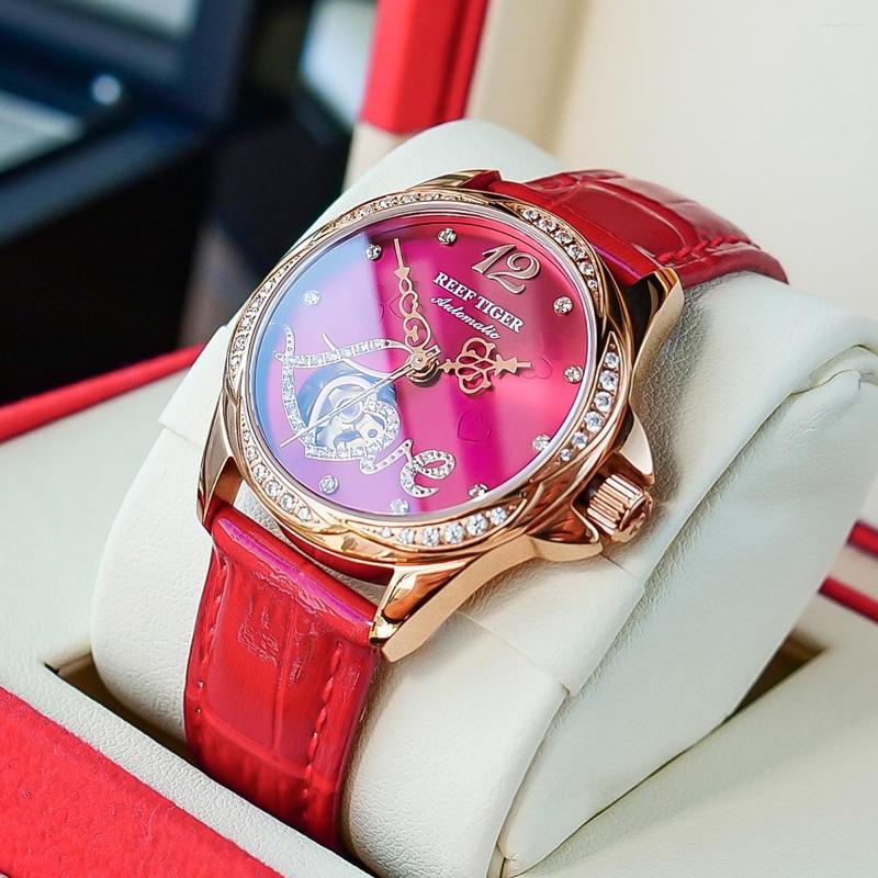 Wristwatches Reef Tiger/RT Luxury Automatic Flower Diamond Women Watch Rose Gold Waterproof Genuine Leather Relogio Feminino Gift RGA1583, Rga1583-yll
Wristwatches Reef Tiger/RT Luxury Automatic Flower Diamond Women Watch Rose Gold Waterproof Genuine Leather Relogio Feminino Gift RGA1583, Rga1583-yll