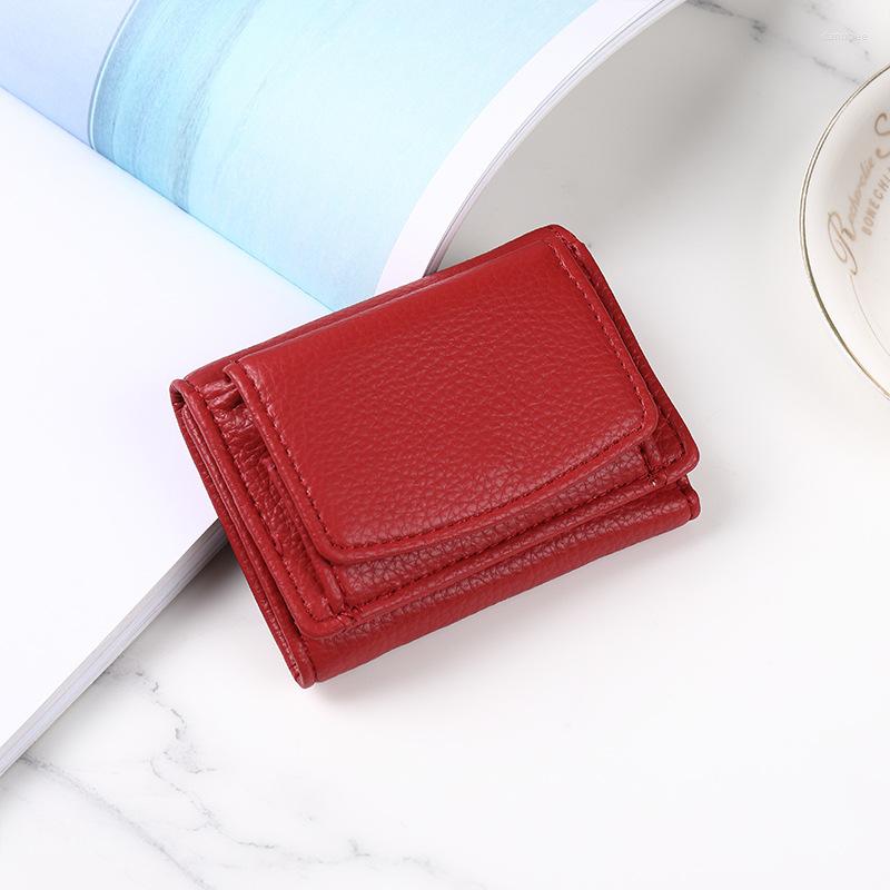 Wallets Casual Women's Wallet PU Leather Short Black/khaki/pink/Light Purple/blue/green/red/white/yellow Hasp Card Holder Coin Purses
Wallets Casual Women's Wallet PU Leather Short Black/khaki/pink/Light Purple/blue/green/red/white/yellow Hasp Card Holder Coin Purses