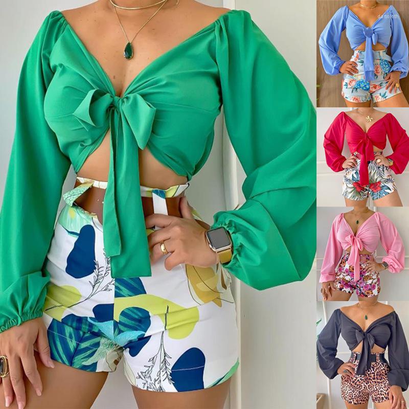 Women' Tracksuits Women' Summer Suits Bow Long Sleeve Deep V Neck Tops Print Shorts Y2K Streetwear Shirt Short Pant Fashion Casual, Blue
Women' Tracksuits Women' Summer Suits Bow Long Sleeve Deep V Neck Tops Print Shorts Y2K Streetwear Shirt Short Pant Fashion Casual, Blue