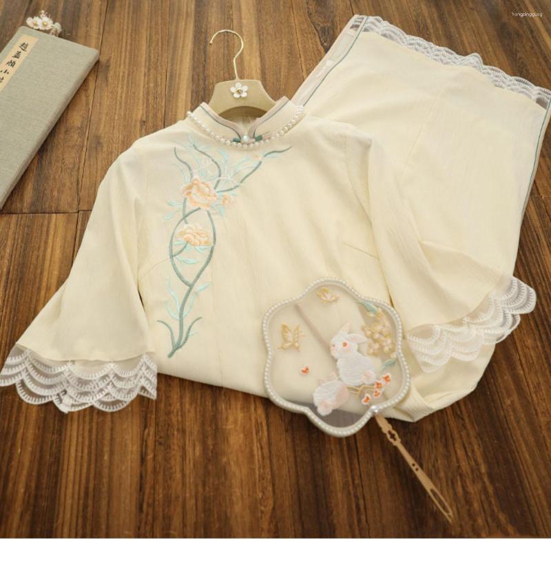 Ethnic Clothing 2023 Women Beige Summer Cheongsam Embroidery Chinese Style Dress Vintage Gentle Elegant Big Sleeve Lace Dresses S2101
Ethnic Clothing 2023 Women Beige Summer Cheongsam Embroidery Chinese Style Dress Vintage Gentle Elegant Big Sleeve Lace Dresses S2101