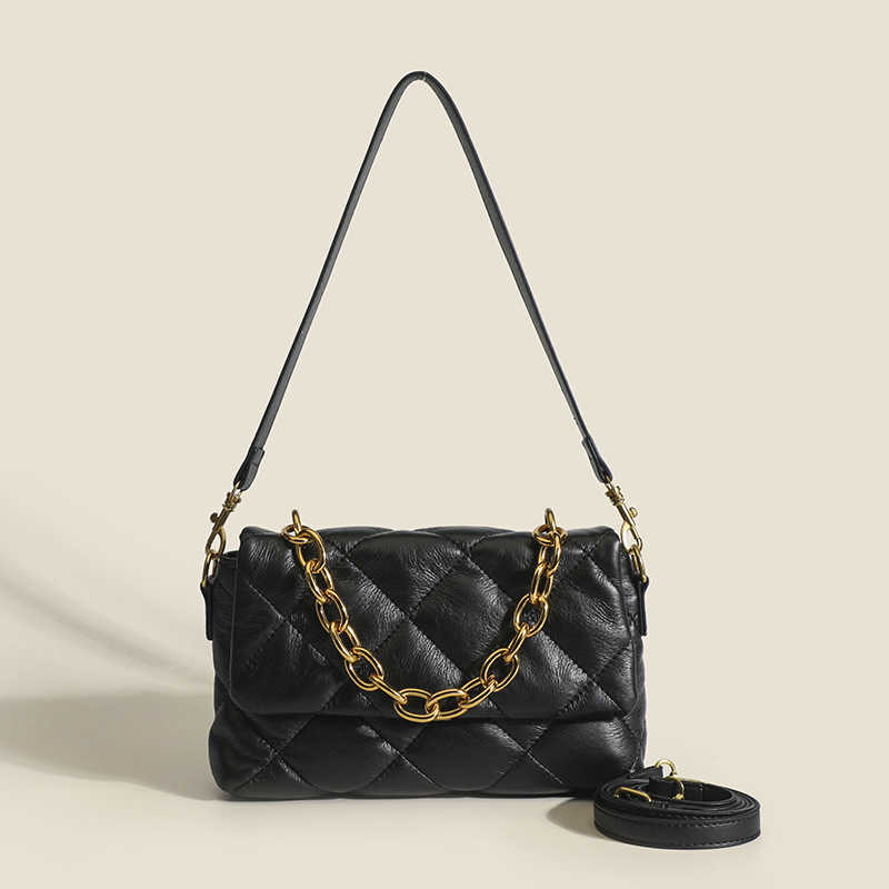 New Soft Face Small Square Bag Fashionable One Shoulder Stitching Bag Lingge Foreign Style Simple Crossbody Bag Texture Bag, Black4
New Soft Face Small Square Bag Fashionable One Shoulder Stitching Bag Lingge Foreign Style Simple Crossbody Bag Texture Bag, Black4