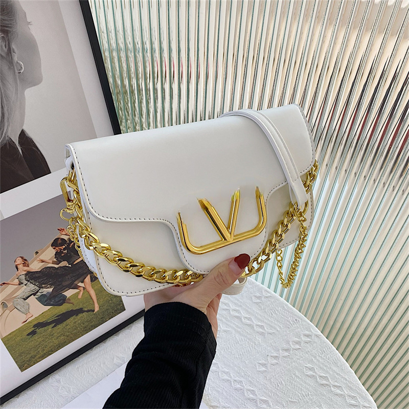 Women's Bag Wholesale New Fashion Chain Bag Shoulder Messenger Bags Small Bag, 23*13*7cm
Women's Bag Wholesale New Fashion Chain Bag Shoulder Messenger Bags Small Bag, 23*13*7cm