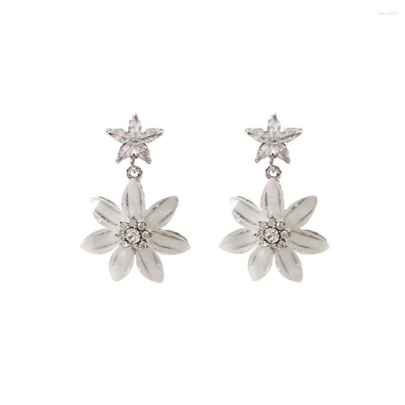 Dangle Earrings LANFLORA Fashion Zircon Copper Alloy Women Stud For Birthday Party Gift Wholesale Price
Dangle Earrings LANFLORA Fashion Zircon Copper Alloy Women Stud For Birthday Party Gift Wholesale Price