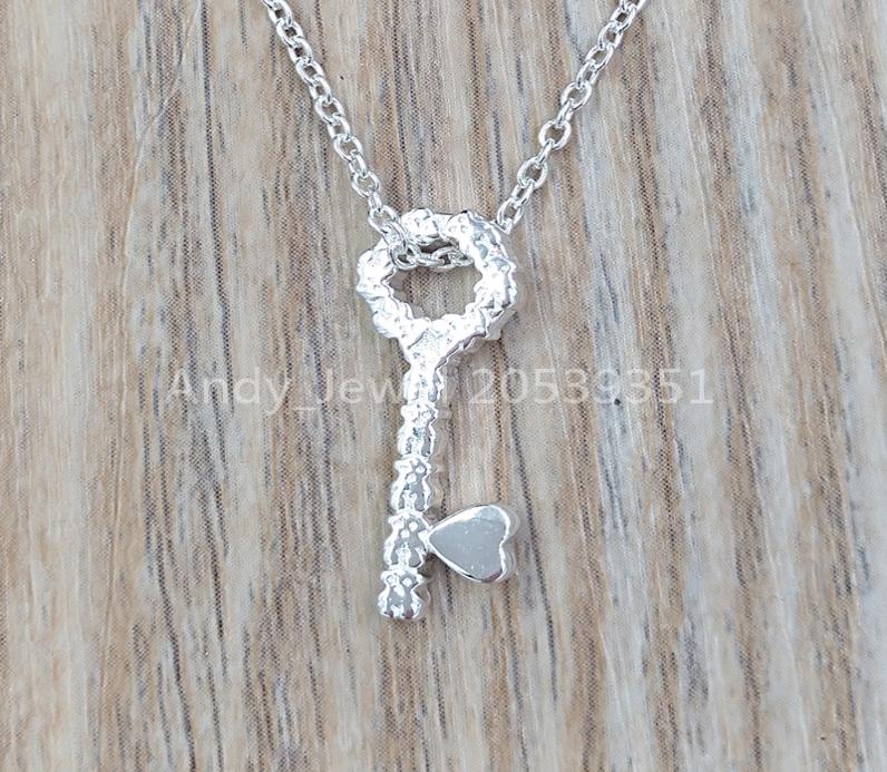 Collar San Valentien Lave De Plata Pendant Necklaces Authentic 925 Sterling Silver pendants Fits European bear Jewelry Style Gift 4510842
Collar San Valentien Lave De Plata Pendant Necklaces Authentic 925 Sterling Silver pendants Fits European bear Jewelry Style Gift 4510842