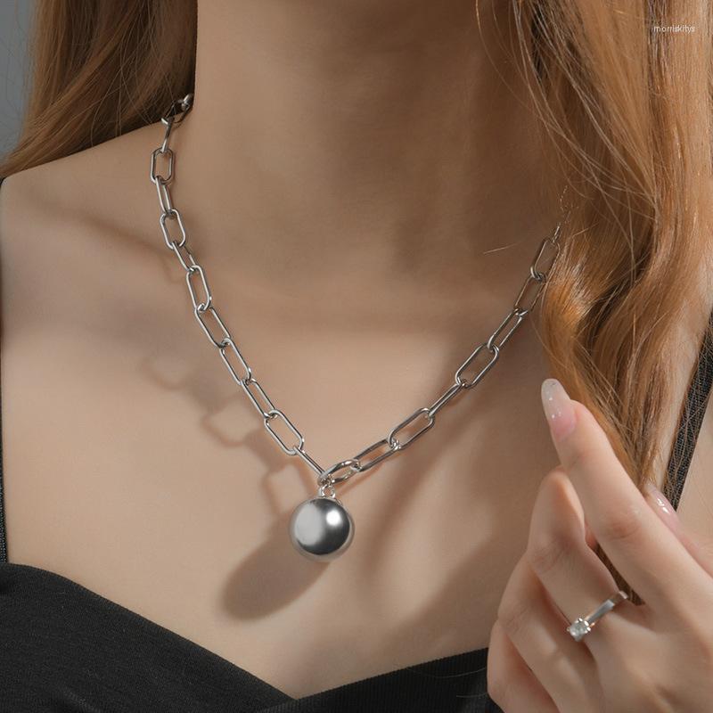 Chains Classic Simple Ball Pendant Stainless Steel Necklace For Woman Korean Fashion Jewelry Girl's Accessories Clavicle Chain Gift
Chains Classic Simple Ball Pendant Stainless Steel Necklace For Woman Korean Fashion Jewelry Girl's Accessories Clavicle Chain Gift