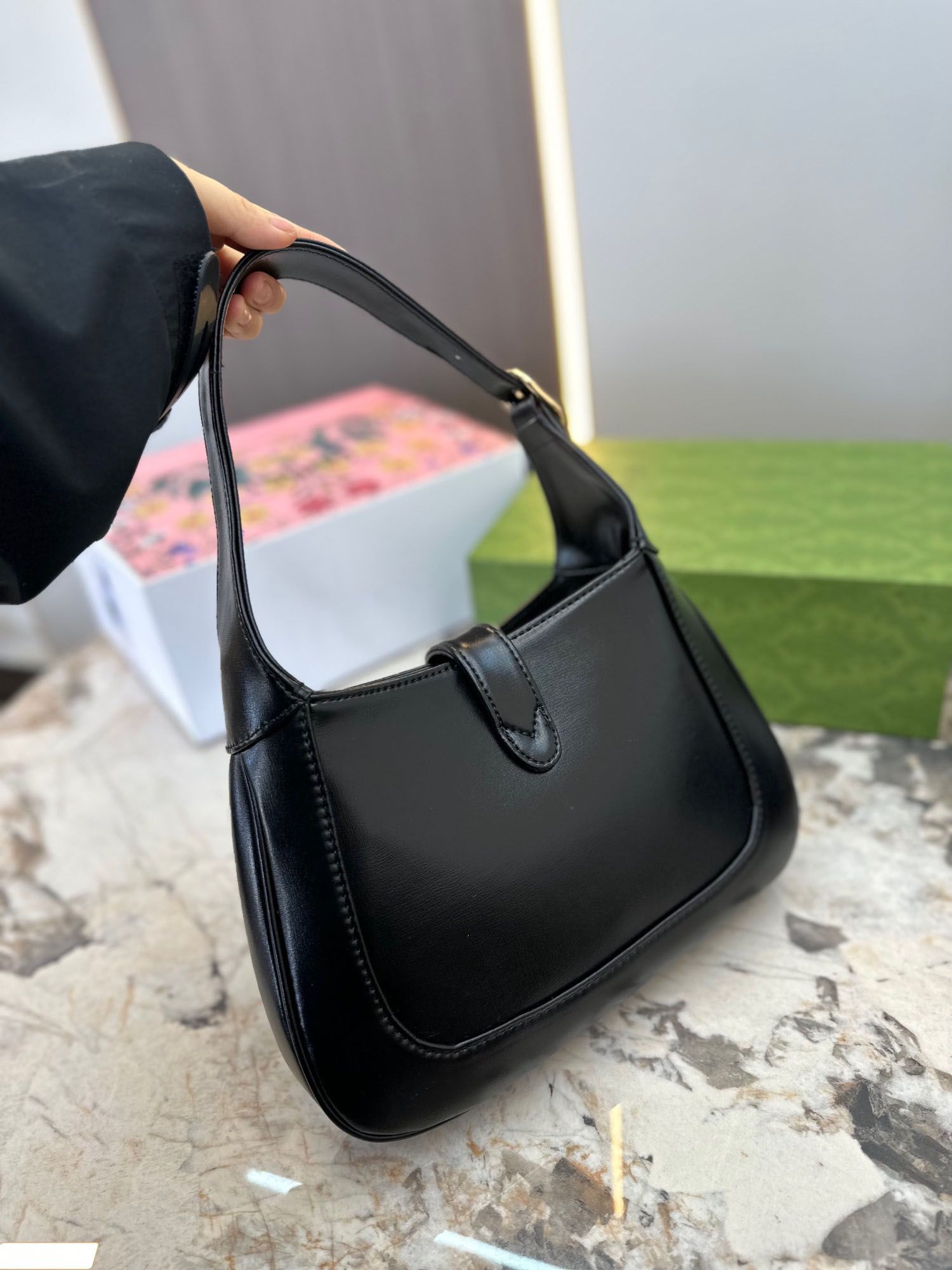 shoulder handbags Designer women half designer bag smooth moon tote crossbody fashion bag paris classics leather zip hobo purse bag cal Ffnc, Black
shoulder handbags Designer women half designer bag smooth moon tote crossbody fashion bag paris classics leather zip hobo purse bag cal Ffnc, Black
