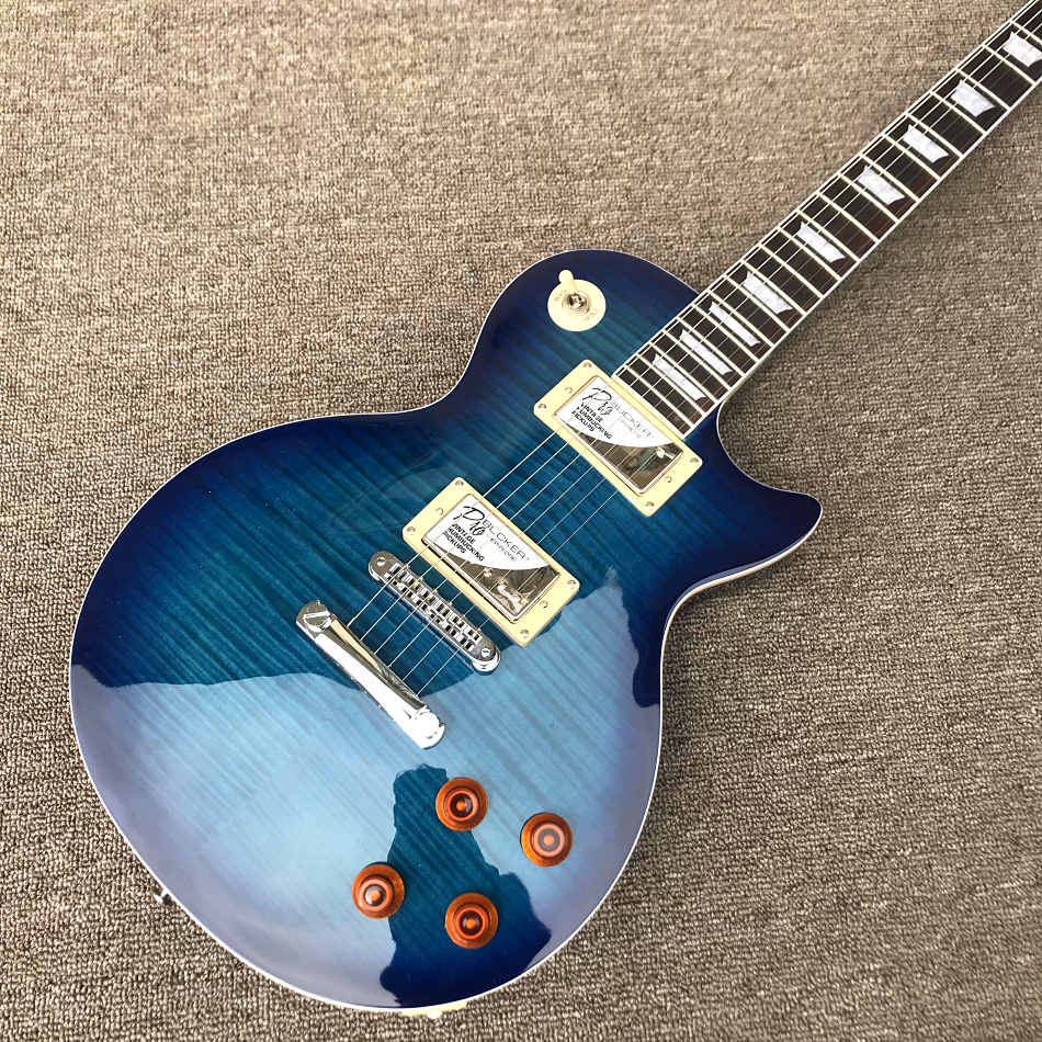 Custom Shop, Stendan Blue Edge Wrapped Edge Electric Guitar, Rosewood Fingerboard, Chrome Hardware, Free Shipping
Custom Shop, Stendan Blue Edge Wrapped Edge Electric Guitar, Rosewood Fingerboard, Chrome Hardware, Free Shipping