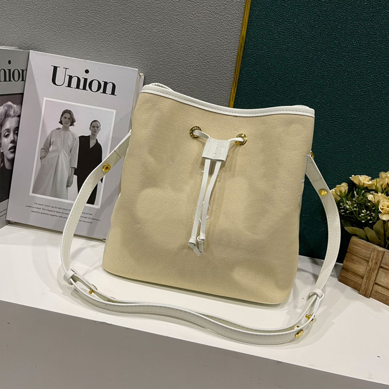 Lafite Grass Bucket Bag Women Cross Body Bags String Shoulder Bags Handbag Classic Embroidered Letter Printing Woven Handbags High Quality Leather Shoulder Straps, Khaki
Lafite Grass Bucket Bag Women Cross Body Bags String Shoulder Bags Handbag Classic Embroidered Letter Printing Woven Handbags High Quality Leather Shoulder Straps, Khaki