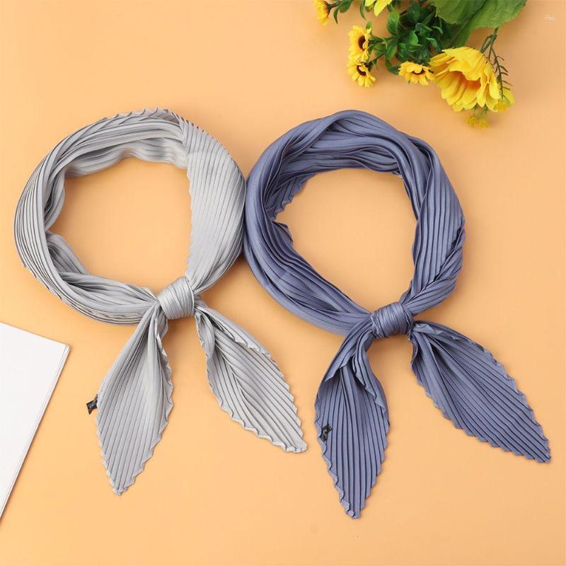 Scarves Elegant Women Spring Autumn Bandana Decorative Headscarf Square Scarf Pleated Print Silk Necklaces
Scarves Elegant Women Spring Autumn Bandana Decorative Headscarf Square Scarf Pleated Print Silk Necklaces