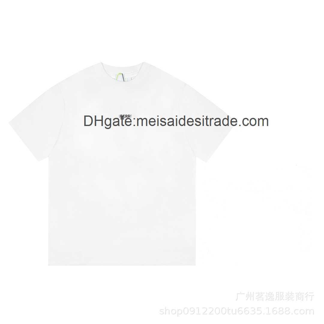 AAAAA Designer Luxury T-shirt Bur Brand Correct version BU home back embossed font round neck short sleeve T-shirt high street versatile gift box version, White
AAAAA Designer Luxury T-shirt Bur Brand Correct version BU home back embossed font round neck short sleeve T-shirt high street versatile gift box version, White