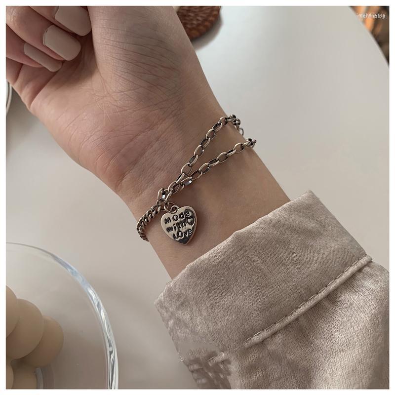 Link Bracelets Korean Luxury Designer Letter Tag Silver Color Bracelet For Women Asymmetric Cuban Jewelry Gifts
Link Bracelets Korean Luxury Designer Letter Tag Silver Color Bracelet For Women Asymmetric Cuban Jewelry Gifts
