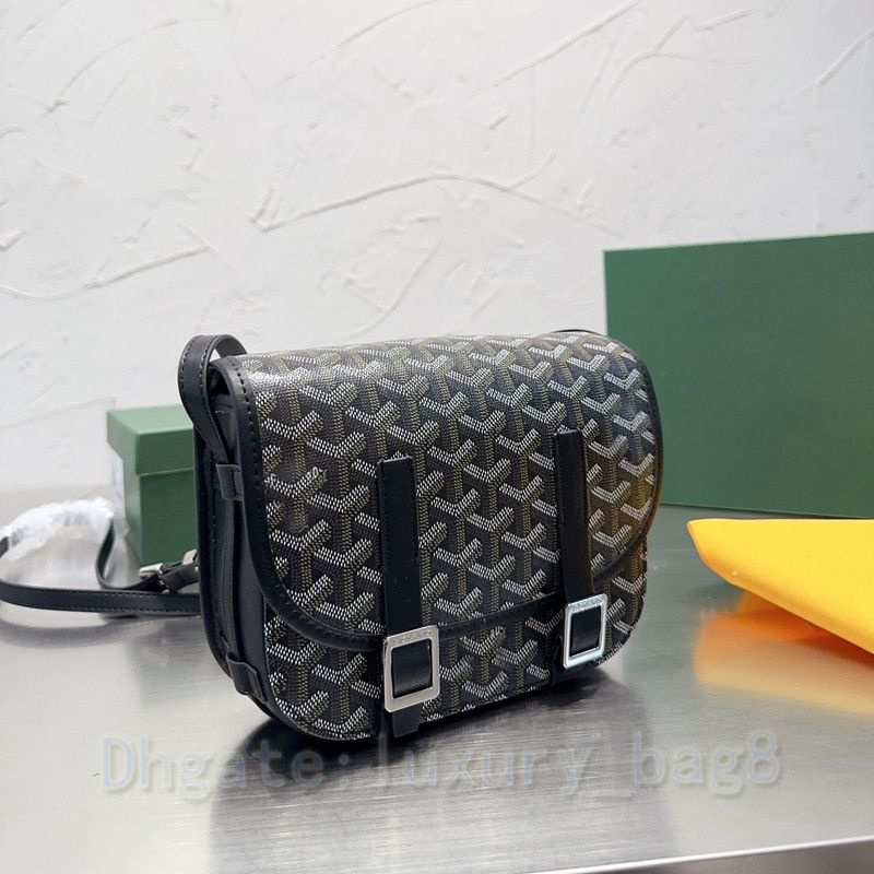 Luxury Designer New Crossbody Bags Womens Shoulder Bag fashion postman handbag Men tote saddle leather messenger envelope card holder Gift wallet, White
Luxury Designer New Crossbody Bags Womens Shoulder Bag fashion postman handbag Men tote saddle leather messenger envelope card holder Gift wallet, White