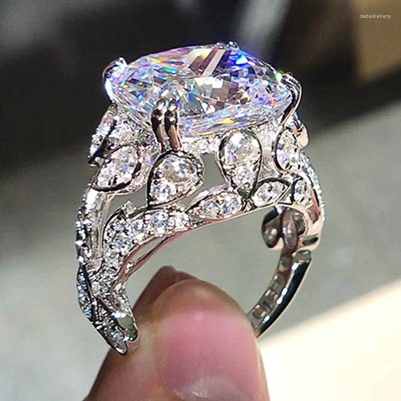 Wedding Rings Huitan Luxury Square CZ For Women Engagement Temperament Female Finger-rings Anniversary Gift Statement Jewelry
Wedding Rings Huitan Luxury Square CZ For Women Engagement Temperament Female Finger-rings Anniversary Gift Statement Jewelry
