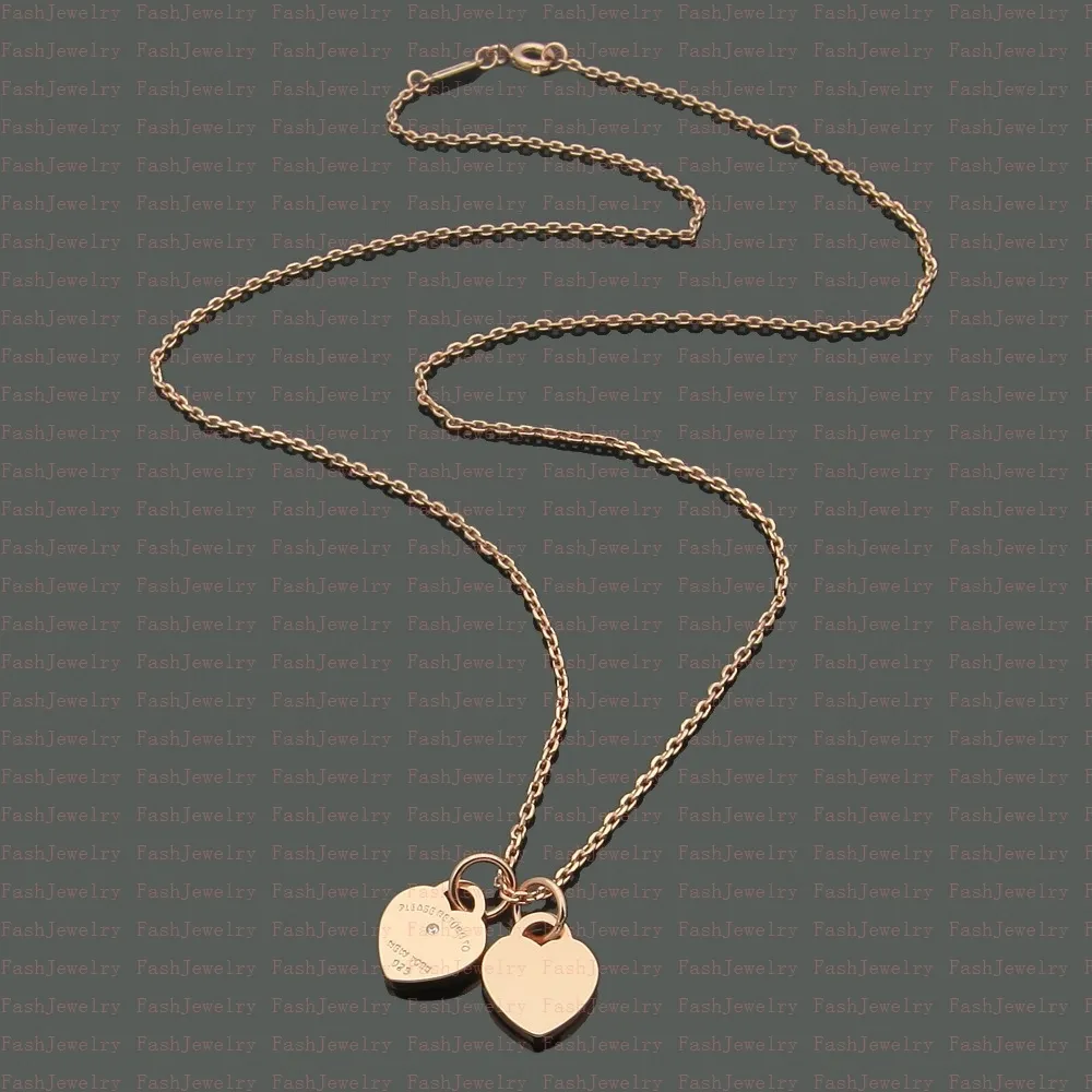 Designer LOVE Heart Necklaces womens 925 silver Pendant Necklace Luxury jewelry on the neck gift for girlfriend accessories wholesale with box
Designer LOVE Heart Necklaces womens 925 silver Pendant Necklace Luxury jewelry on the neck gift for girlfriend accessories wholesale with box