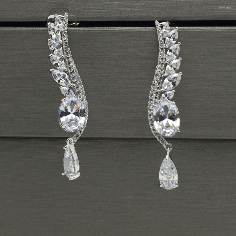 Stud Earrings Fashion Women Jewelry Copper Metal Cubic Zironia Clear Stone Waterdrop Angel Wing Earring Brincos Ear Cuff For Girl
Stud Earrings Fashion Women Jewelry Copper Metal Cubic Zironia Clear Stone Waterdrop Angel Wing Earring Brincos Ear Cuff For Girl