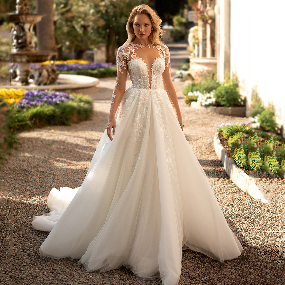 Ivory Wedding Dress with Long Sleeve Bead Lace Appliques Bridal Gown Jewel Neck Tulle Bohemian robe de mariee Sweep Train, Silver
Ivory Wedding Dress with Long Sleeve Bead Lace Appliques Bridal Gown Jewel Neck Tulle Bohemian robe de mariee Sweep Train, Silver