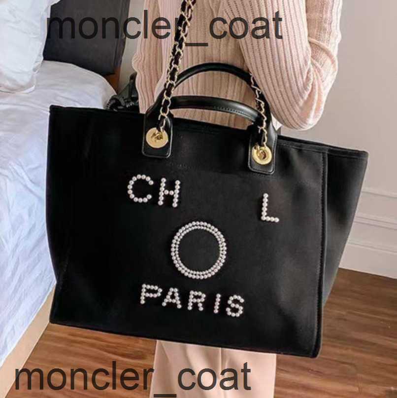 Other Bags Womens Fashion Luxury Hand Bags Canvas Beach Bag Tote Handbags Classic Brand Female Large Backpacks Capacity Small Chain Packs Big Shopping Cr Yzz3
Other Bags Womens Fashion Luxury Hand Bags Canvas Beach Bag Tote Handbags Classic Brand Female Large Backpacks Capacity Small Chain Packs Big Shopping Cr Yzz3