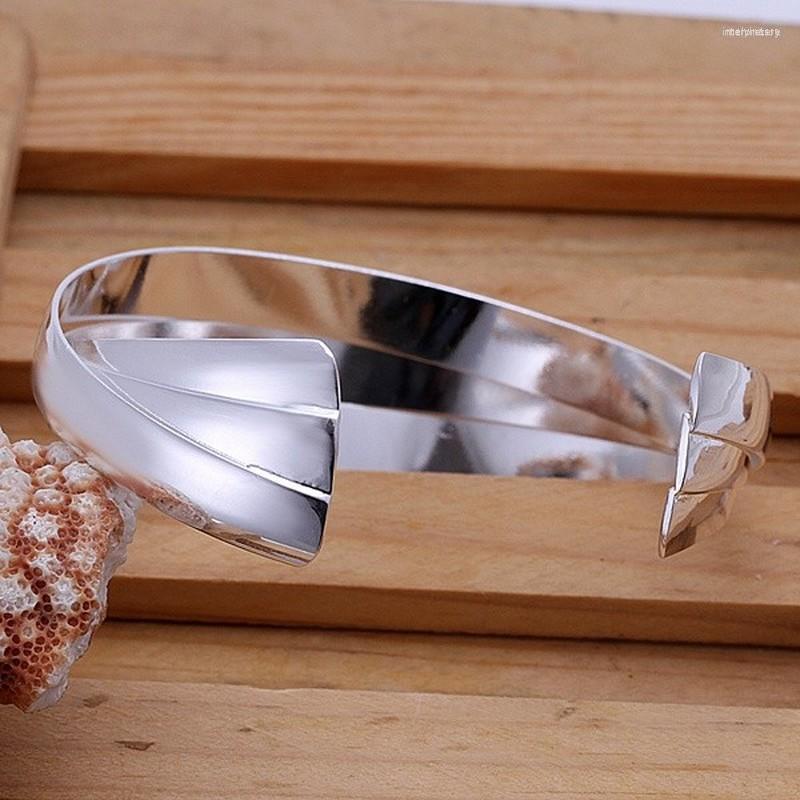 Bangle Fine Christmas Gift Fashion 925 Sterling Silver Cuff Jewelry Retro Trend Round Women Lady Wedding Cute Bracelet
Bangle Fine Christmas Gift Fashion 925 Sterling Silver Cuff Jewelry Retro Trend Round Women Lady Wedding Cute Bracelet