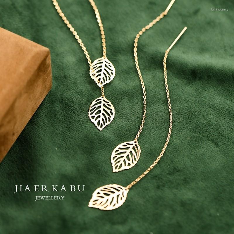 Dangle Earrings Anti-allergy France Gold-plated Color Bath Sleep Without Picking Texture Hollow Leaf Earrings.
Dangle Earrings Anti-allergy France Gold-plated Color Bath Sleep Without Picking Texture Hollow Leaf Earrings.