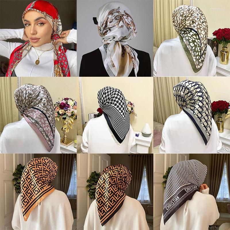 Ethnic Clothing Printed Colorful Face Bandana Headhand Women Cooling Neck Gaiter Men Cycling Fishing UV Protection Magic Seamless Wear
Ethnic Clothing Printed Colorful Face Bandana Headhand Women Cooling Neck Gaiter Men Cycling Fishing UV Protection Magic Seamless Wear