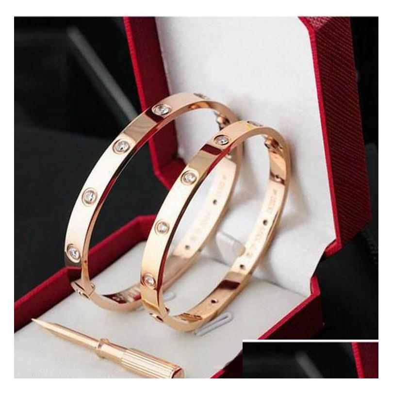 Charm Bracelets Love Bracelet Design Bangle Women Men 4Cz Titanium Steel For Lover Gold Sier Rose Fashion Luxury Jewelry With Veet D Dhkac
Charm Bracelets Love Bracelet Design Bangle Women Men 4Cz Titanium Steel For Lover Gold Sier Rose Fashion Luxury Jewelry With Veet D Dhkac