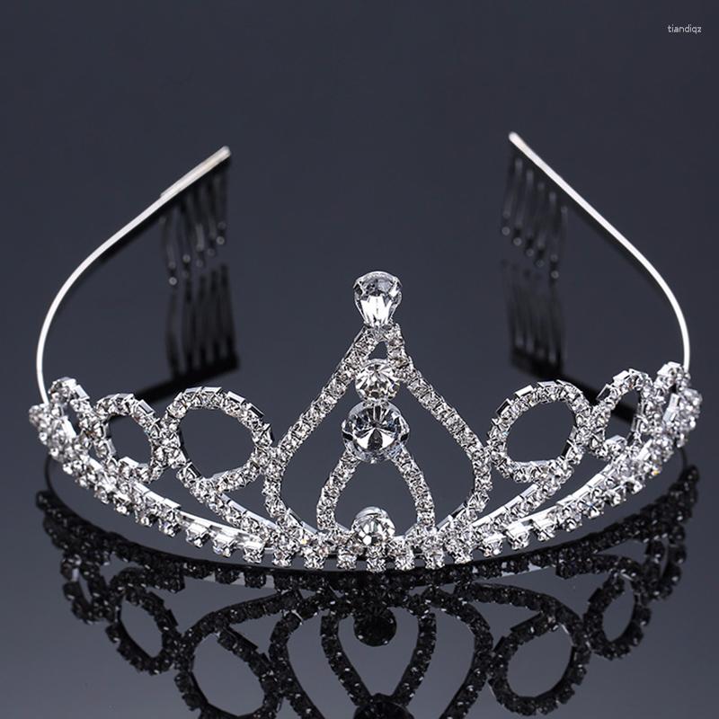 Hair Clips Children's Crown Simple Fashion Rhinestone Fine Crystal Drops Princess Barrette 180517-2
Hair Clips Children's Crown Simple Fashion Rhinestone Fine Crystal Drops Princess Barrette 180517-2